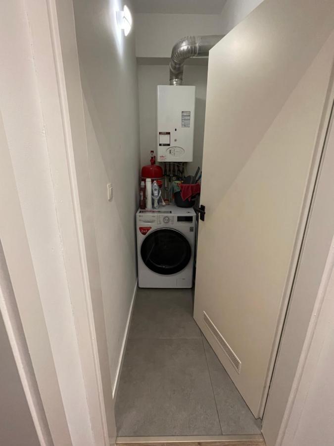 Lovely 2 Bedroom Appartment Near Knokke-Strand Beach Bar Kültér fotó