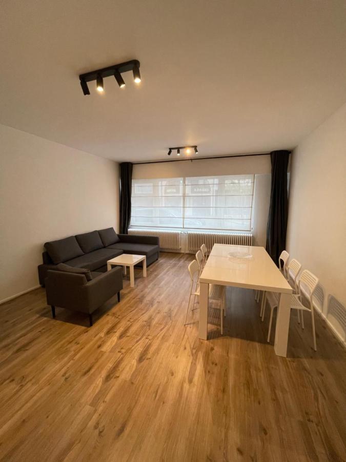 Lovely 2 Bedroom Appartment Near Knokke-Strand Beach Bar Kültér fotó